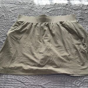 Women's Gray Skort